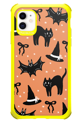 Cat & Bat - Apple iPhone 11