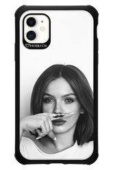 Soft Focus - Apple iPhone 11