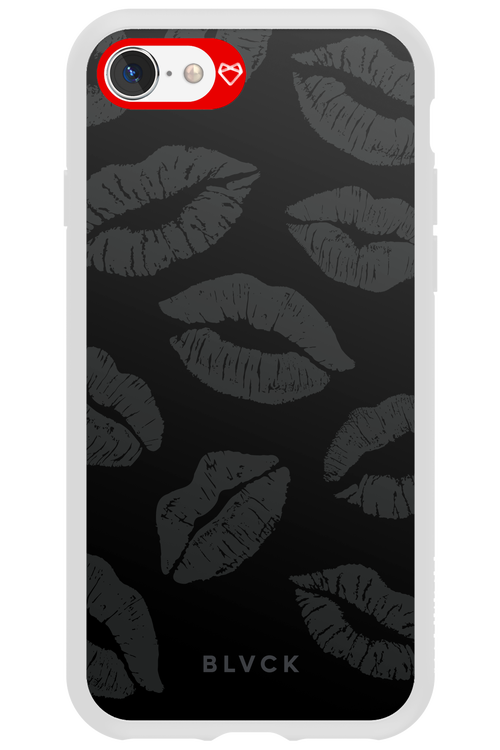 Dark Lips - Apple iPhone 8