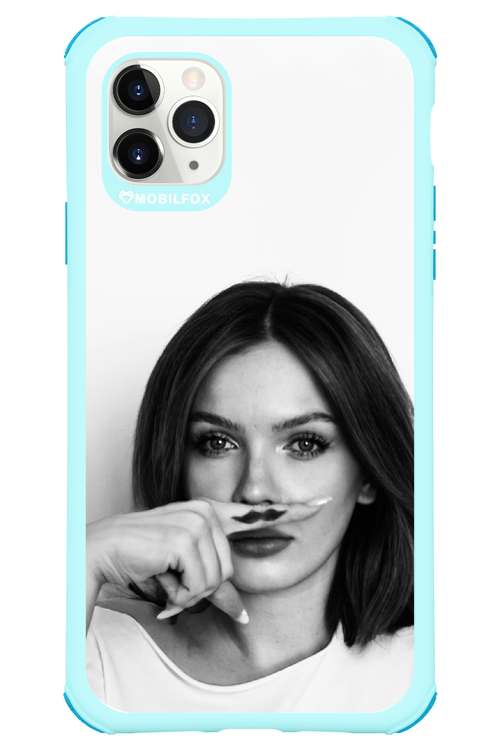 Soft Focus - Apple iPhone 11 Pro Max