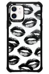 Ghost Kiss - Apple iPhone 12