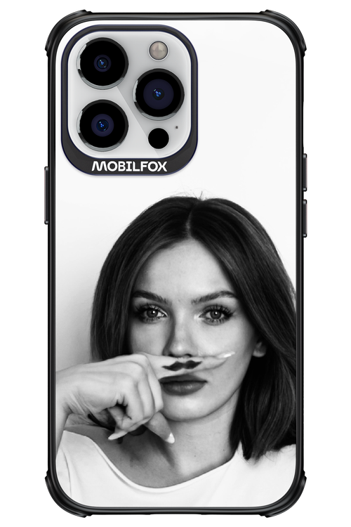 Soft Focus - Apple iPhone 13 Pro