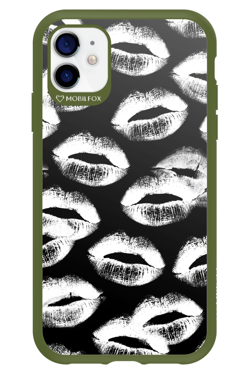 Ghost Kiss Black - Apple iPhone 11
