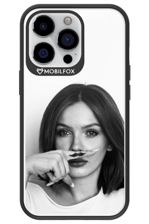 Soft Focus - Apple iPhone 13 Pro