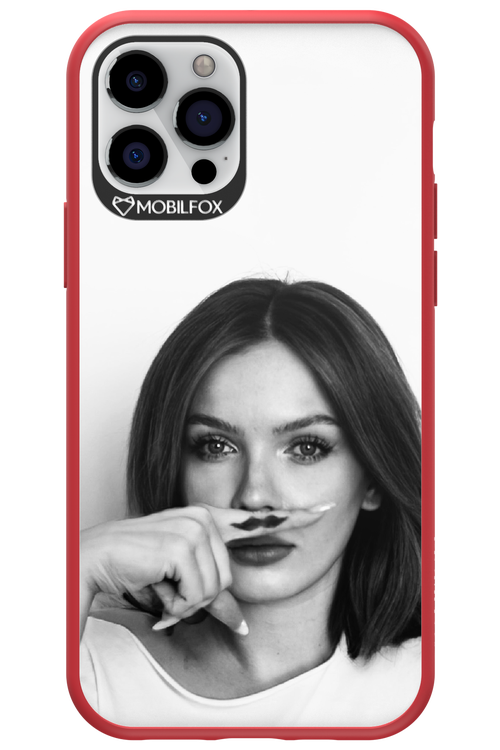 Soft Focus - Apple iPhone 12 Pro