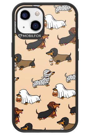 Scary Dachshund - Apple iPhone 13