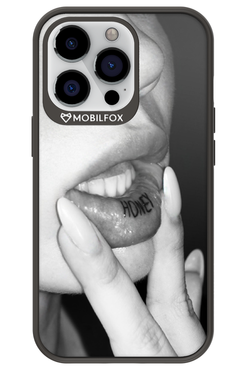 Lip Secret - Apple iPhone 13 Pro