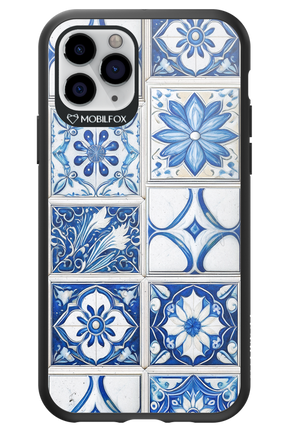 Antique - Apple iPhone 11 Pro