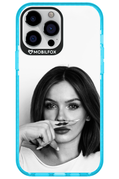 Soft Focus - Apple iPhone 13 Pro Max