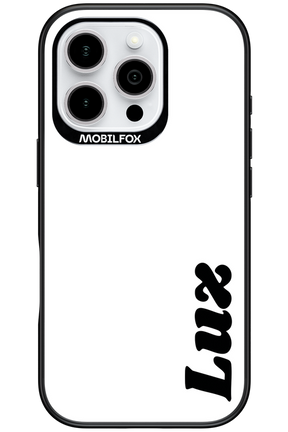Lux Statement - Apple iPhone 16 Pro