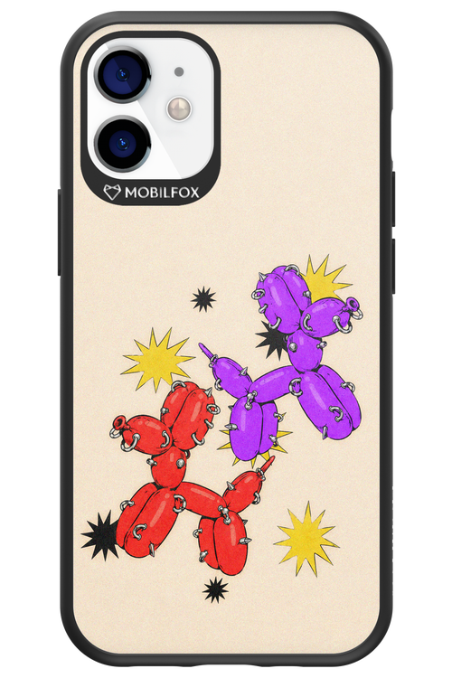 Dog Fight 2.0 - Apple iPhone 12 Mini