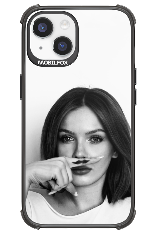 Soft Focus - Apple iPhone 14