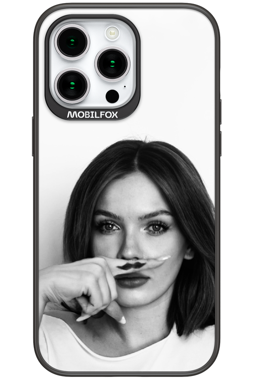 Soft Focus - Apple iPhone 15 Pro Max