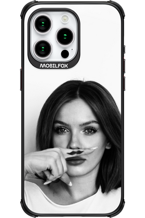 Soft Focus - Apple iPhone 15 Pro Max