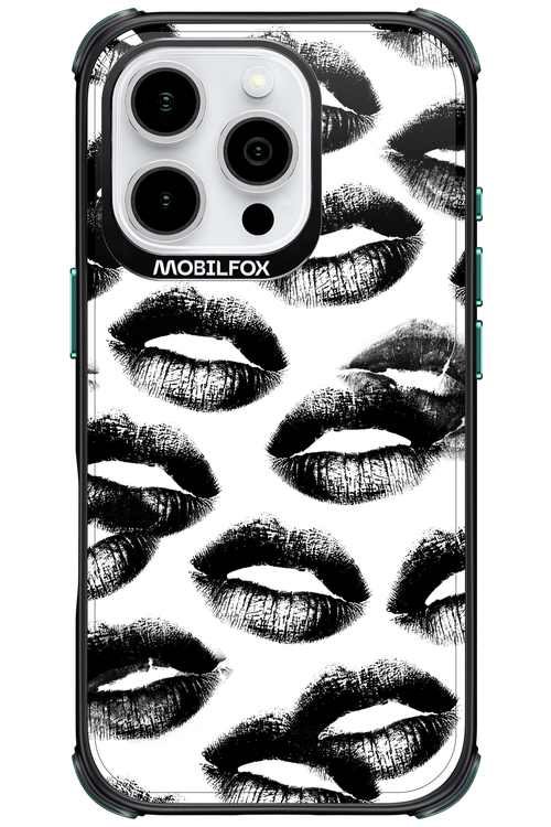 Ghost Kiss 2.0 - Apple iPhone 16 Pro