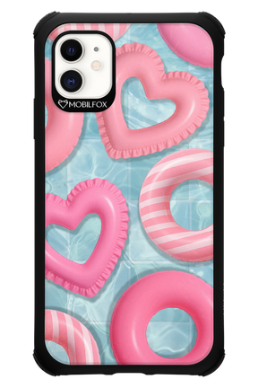 Love Pool - Apple iPhone 11