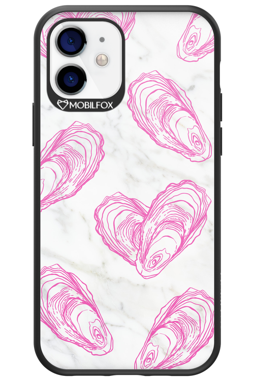 Shelly - Apple iPhone 12