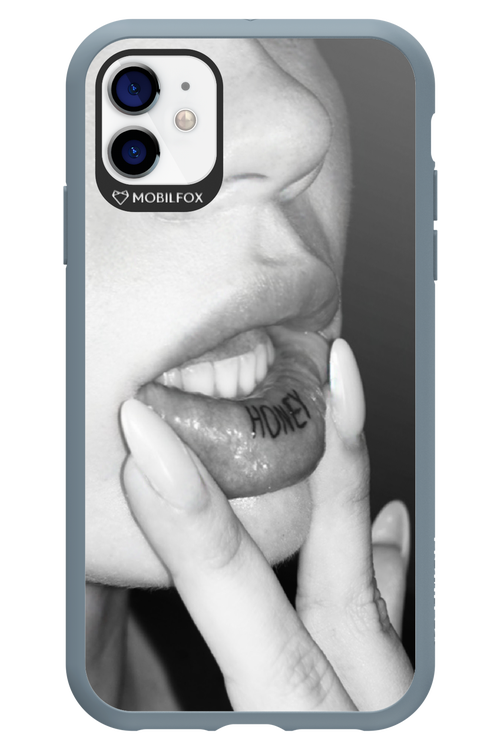 Lip Secret - Apple iPhone 11