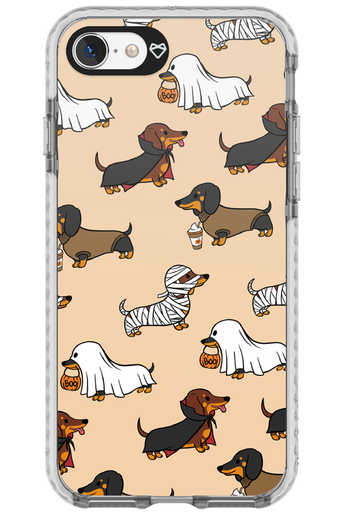 Scary Dachshund - Apple iPhone 7