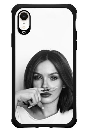 Soft Focus - Apple iPhone XR