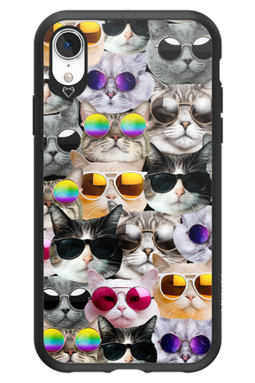 Cat World - Apple iPhone XR