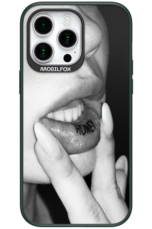 Lip Secret - Apple iPhone 15 Pro Max