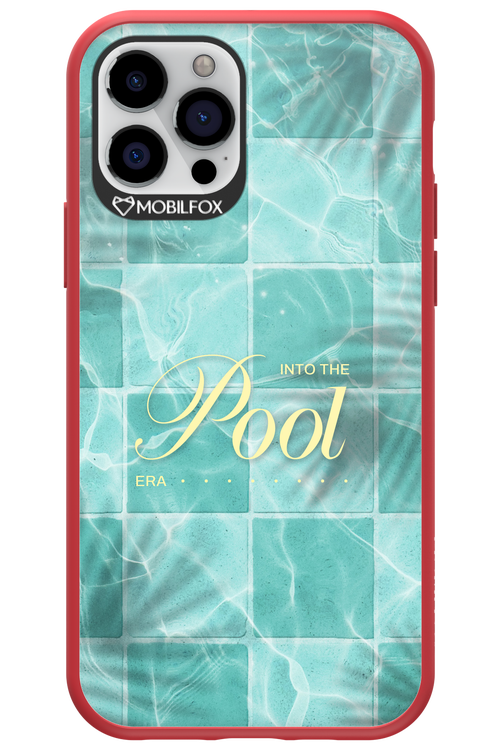 Into the Pool - Apple iPhone 12 Pro