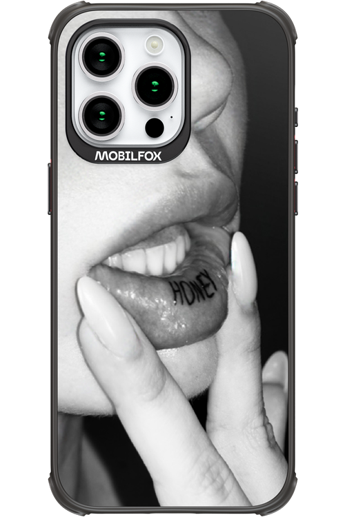 Lip Secret - Apple iPhone 15 Pro Max