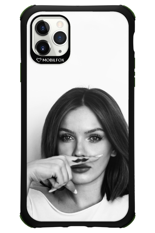 Soft Focus - Apple iPhone 11 Pro Max