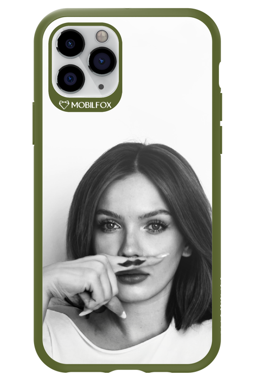 Soft Focus - Apple iPhone 11 Pro