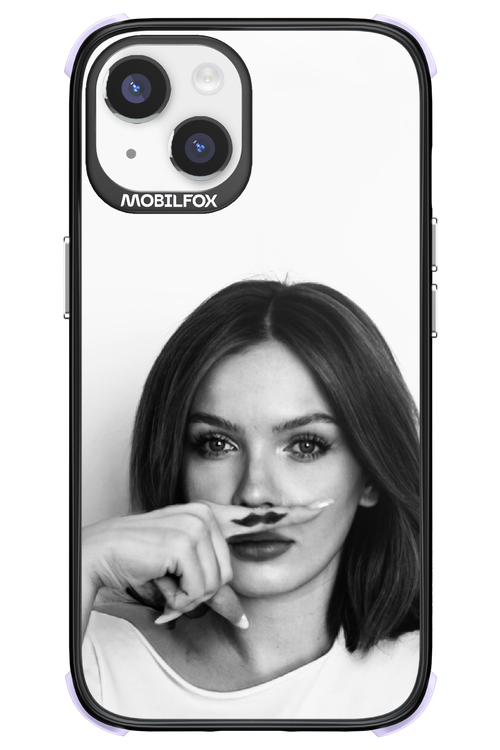 Soft Focus - Apple iPhone 14