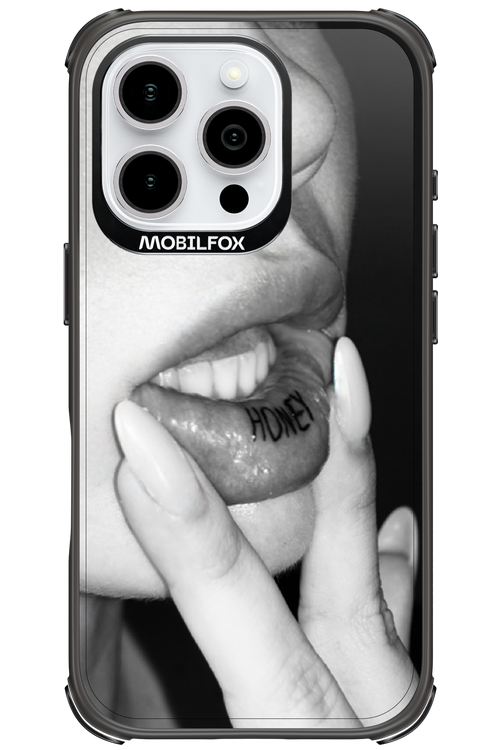 Lip Secret - Apple iPhone 16 Pro