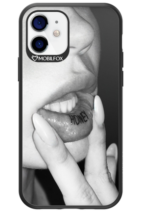 Lip Secret - Apple iPhone 12