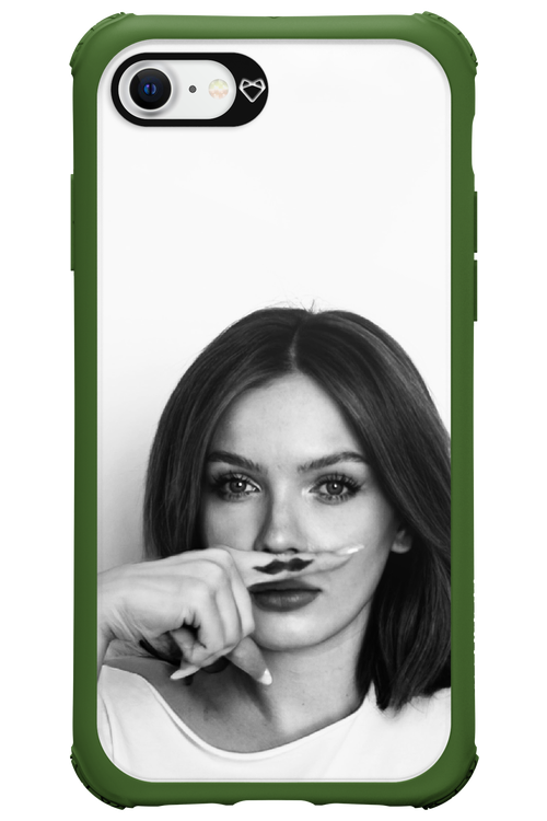 Soft Focus - Apple iPhone 8