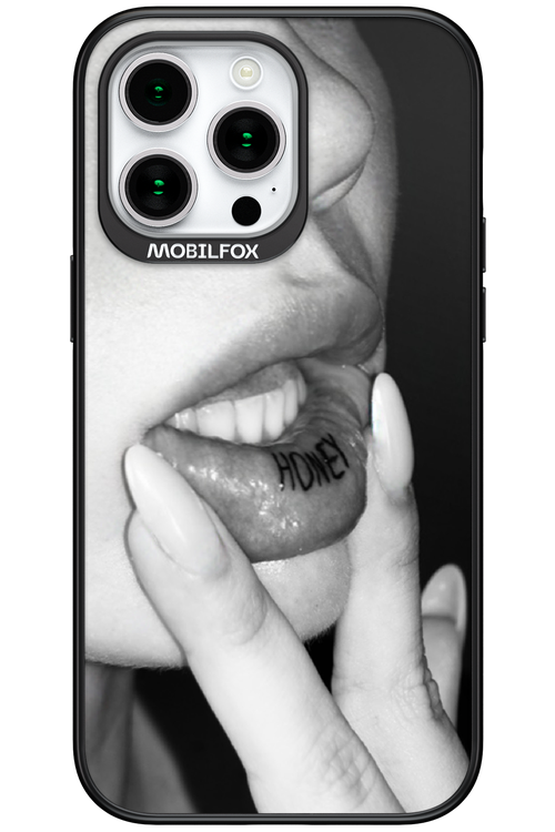 Lip Secret - Apple iPhone 15 Pro Max