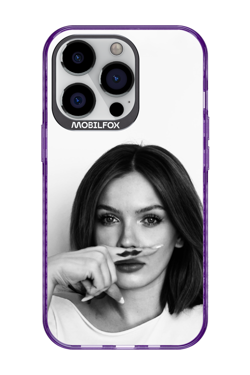 Soft Focus - Apple iPhone 13 Pro