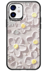 White Flowers 2.0 - Apple iPhone 12