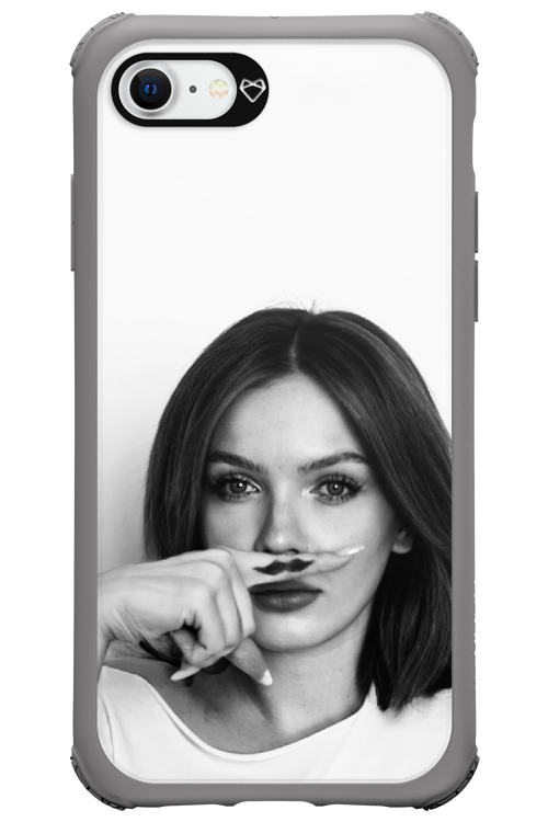 Soft Focus - Apple iPhone SE 2022