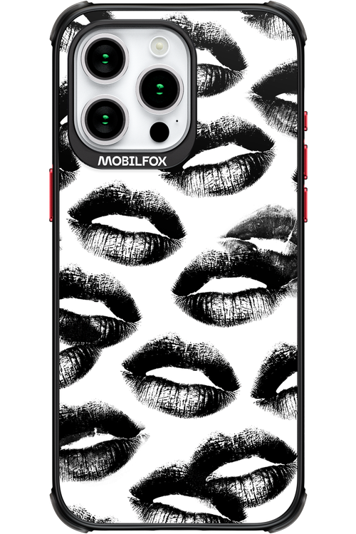 Ghost Kiss - Apple iPhone 15 Pro Max