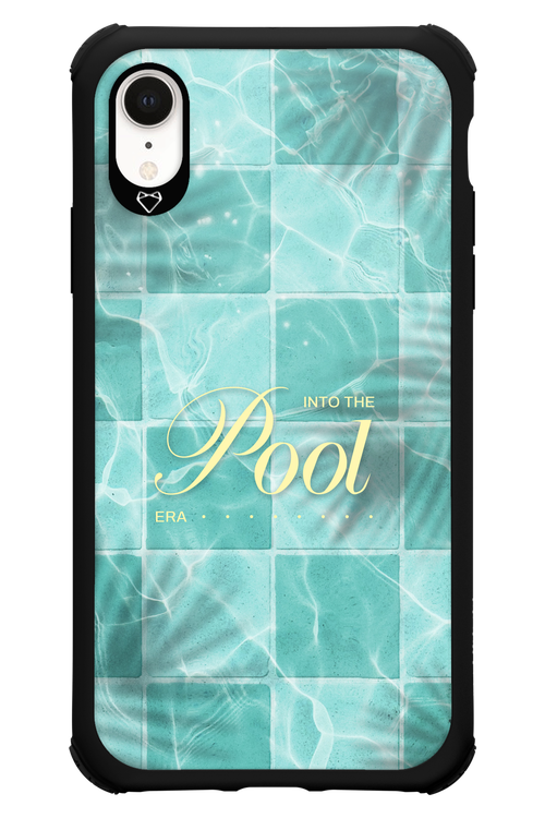 Into the Pool - Apple iPhone XR