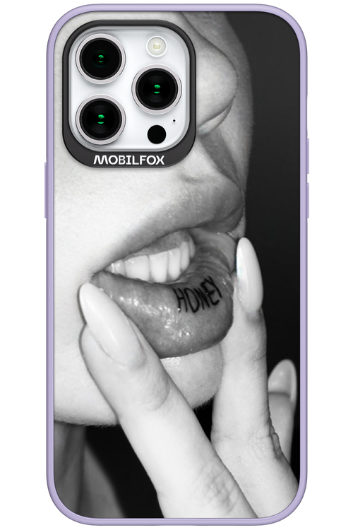 Lip Secret - Apple iPhone 15 Pro Max