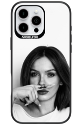 Soft Focus - Apple iPhone 16 Pro Max