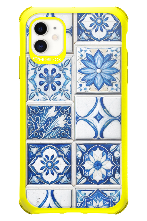 Antique - Apple iPhone 11