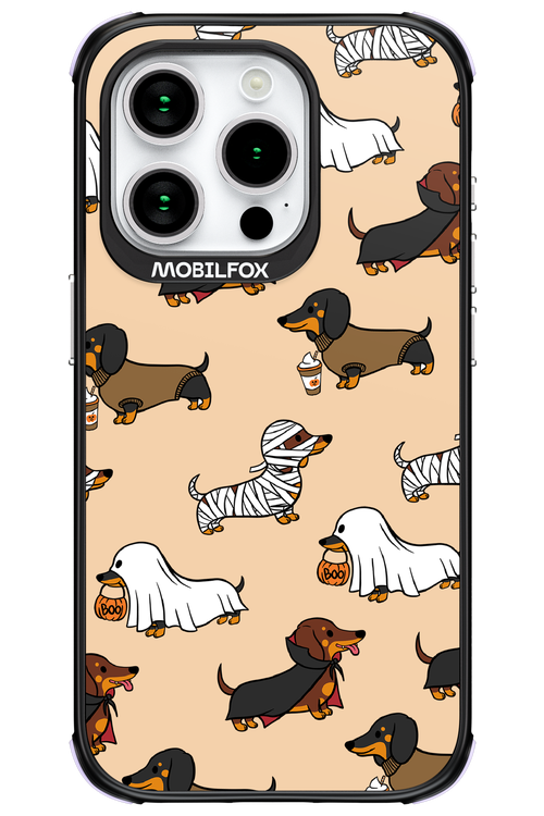 Scary Dachshund - Apple iPhone 15 Pro