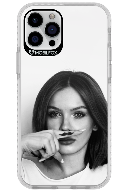 Soft Focus - Apple iPhone 12 Pro