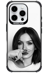 Soft Focus - Apple iPhone 16 Pro