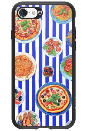 Dinner Table - Apple iPhone SE 2022