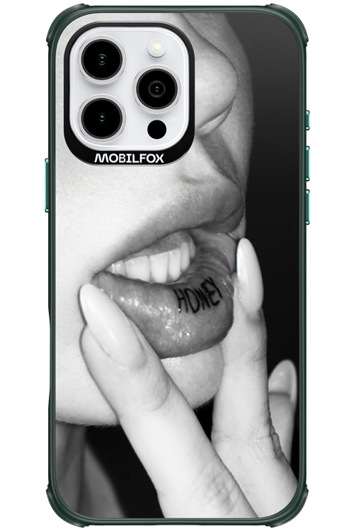 Lip Secret 2.0 - Apple iPhone 16 Pro Max