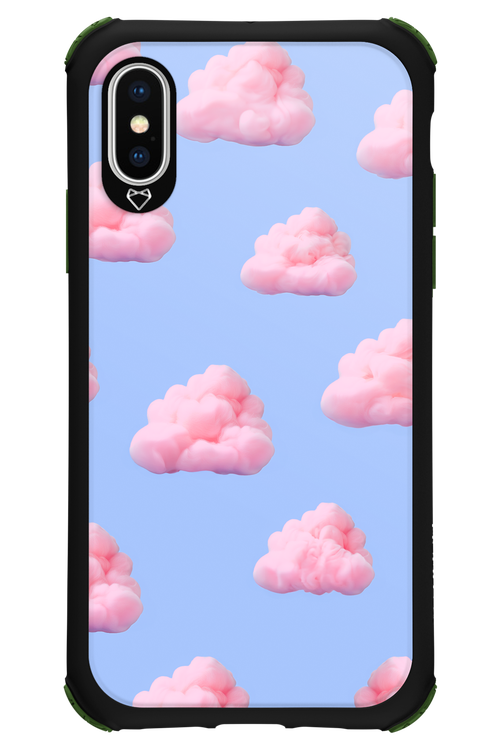 Cloudy - Apple iPhone XS