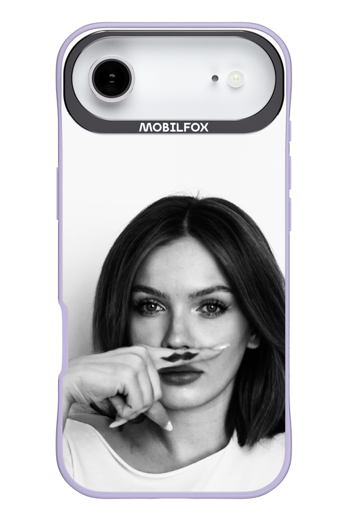 Soft Focus - Apple iPhone 17 Air